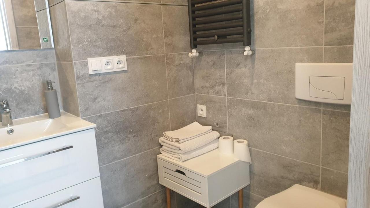Multi Apartment Lakowa 18 Białystok Buitenkant foto
