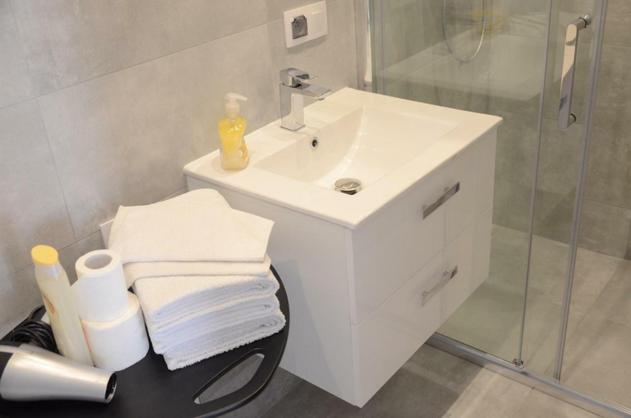 Multi Apartment Lakowa 18 Białystok Buitenkant foto