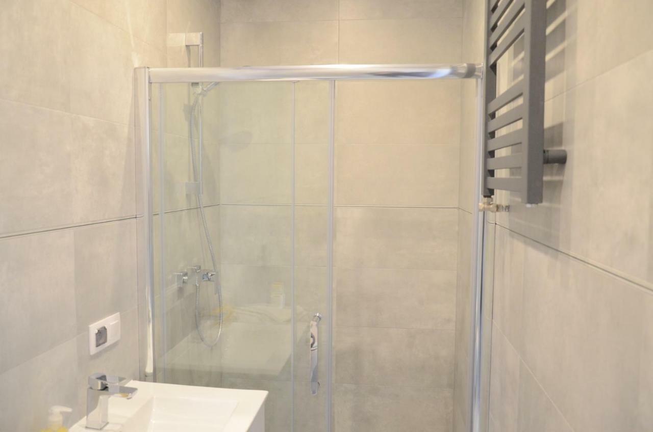 Multi Apartment Lakowa 18 Białystok Buitenkant foto